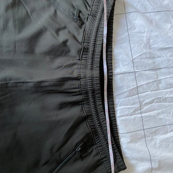 🎀 3 for $45 Old Navy Black Stretchtech Jogger Pant Sz L EUC - Picture 3 of 8